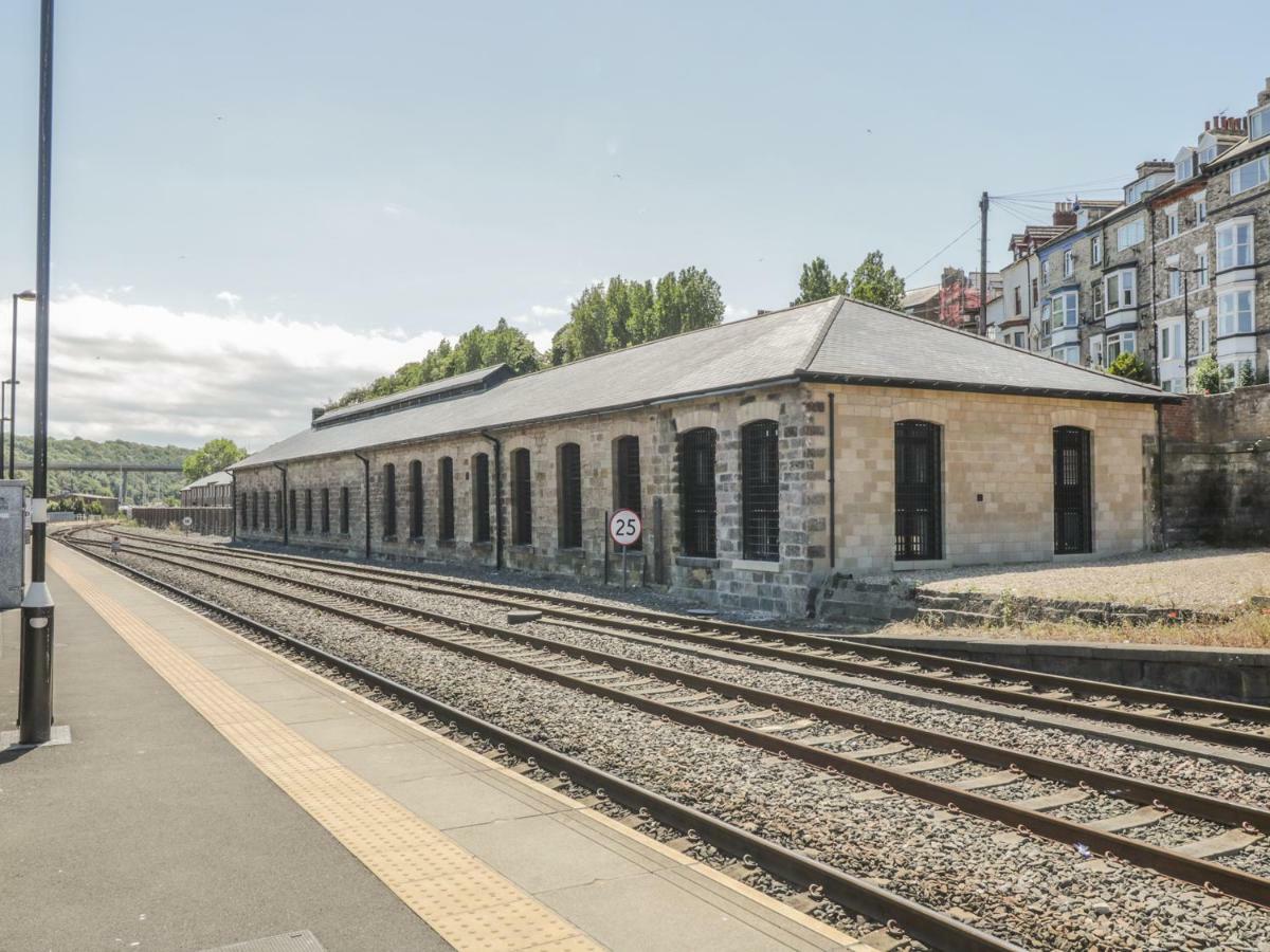 Apartamento Tornado Engine Shed Whitby Exterior foto