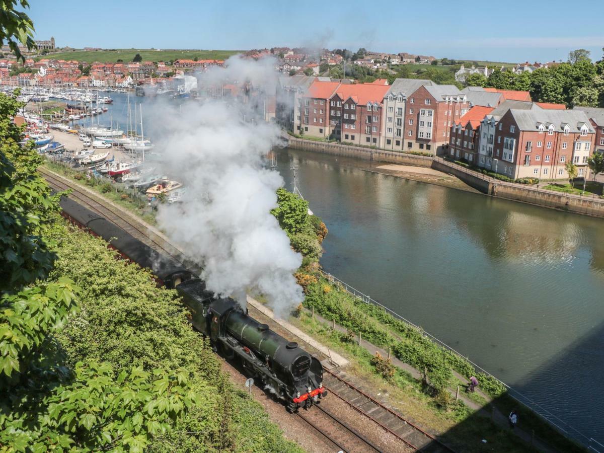 Apartamento Tornado Engine Shed Whitby Exterior foto